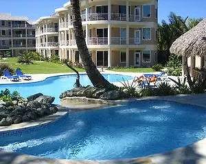 https://cabarete-east-beachfront-resort.comcaribbean.com